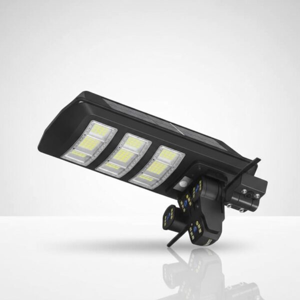 Solar Street Light with AI Camera